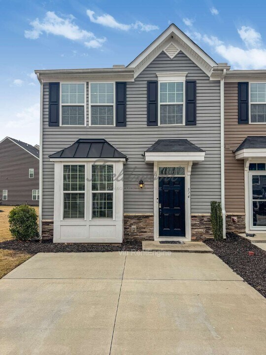 574 Preakness Run in Spartanburg, SC - Building Photo