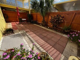 11195 Roseland Rd in Sebastian, FL - Building Photo