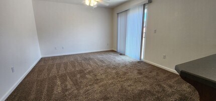 18258 Pin Oak Ct in Reno, NV - Building Photo - Building Photo