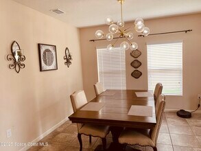 824 Musgrass Cir in West Melbourne, FL - Building Photo - Building Photo