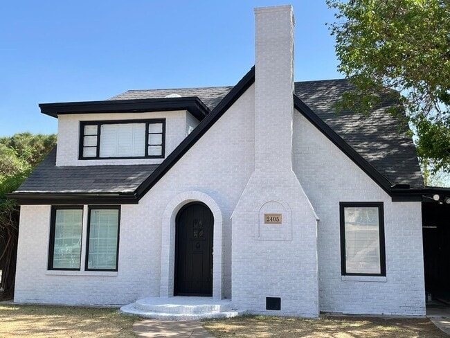 property at 2405 21st St