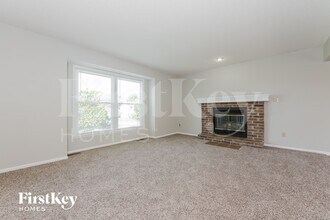 18901 S Ash St, Unit 4557 1/2 in Belton, MO - Foto de edificio - Building Photo