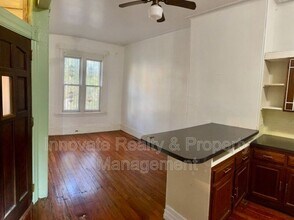 4416 Locust Ave in Philadelphia, PA - Building Photo - Building Photo