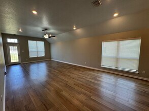 399 Hadley St in Woodway, TX - Building Photo - Building Photo