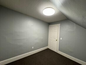 1 Cedar St in Amesbury, MA - Building Photo - Building Photo