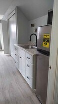 2989 N Gretchen Way, Unit B in Boise, ID - Building Photo