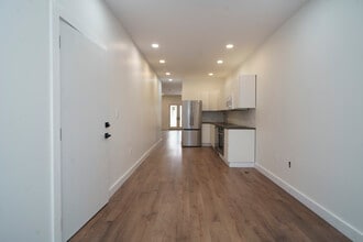 1919 N 5th St, Unit #B in Philadelphia, PA - Building Photo - Building Photo