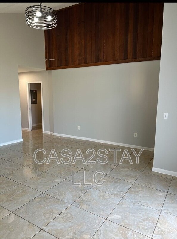 7297-7297 Albany Rd in Ft. Myers, FL - Building Photo - Building Photo