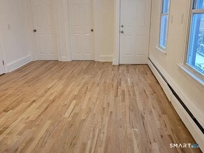 64 Liberty St in New Haven, CT - Building Photo - Building Photo