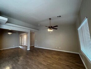 4334 Beach Cliff Ave in North Las Vegas, NV - Building Photo - Building Photo