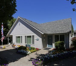 Mountain View at Rivergreen Apartments in Corvallis, OR - Building Photo - Building Photo