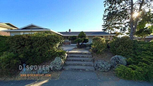 property at 7951 Hansom Dr