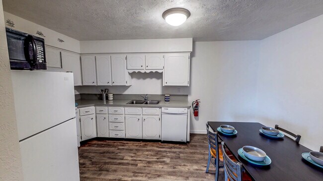 Autumn Winds Apartments in Rexburg, ID - Building Photo - Building Photo