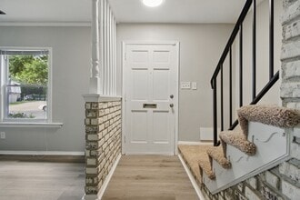 6654 Stoney Point S in Norfolk, VA - Building Photo - Building Photo