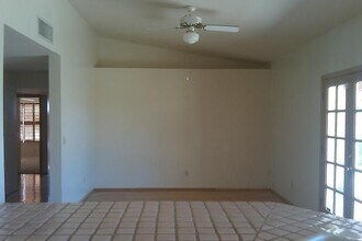 345 W Atua Pl in Tucson, AZ - Building Photo - Building Photo
