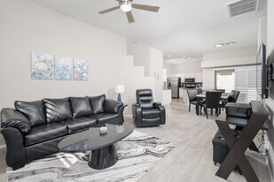 8164 W Zoe Ella Way in Peoria, AZ - Building Photo