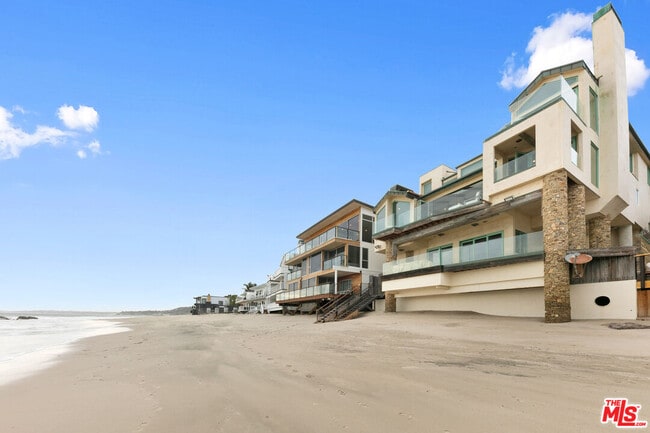 property at 24920 Malibu Rd