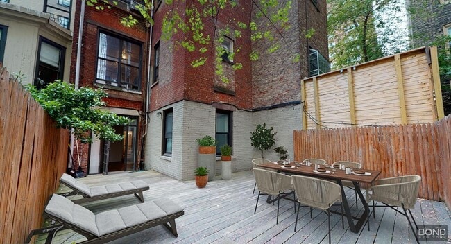 property at 157 E 71st St