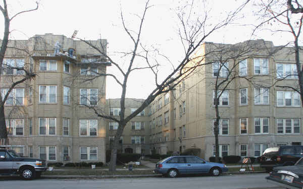 4012-4020 N Albany Ave in Chicago, IL - Foto de edificio - Building Photo
