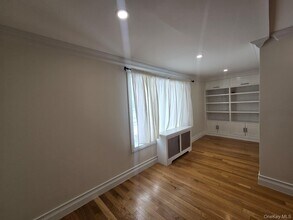 267 Denton Ave in Lynbrook, NY - Building Photo - Building Photo