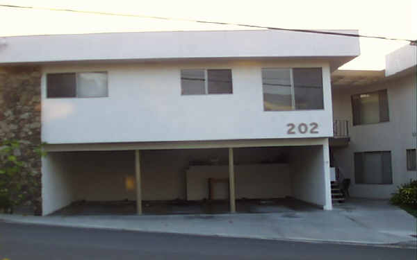 202 S Calle Seville in San Clemente, CA - Building Photo