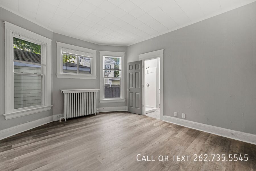 314 10th St in Racine, WI - Building Photo