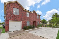 8904 Ledge St in Houston, TX - Building Photo - Building Photo