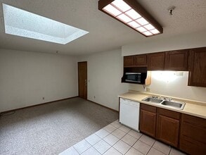 4 S 3rd St in Grand Forks, ND - Building Photo - Building Photo