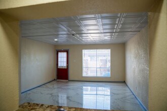 6482 Alisa Ln in Houston, TX - Building Photo - Building Photo