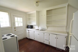 614 N Ellis St in Salisbury, NC - Building Photo - Building Photo