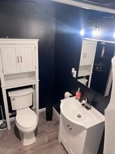 370A Washington St, Unit 370B in Dover, NH - Building Photo - Building Photo