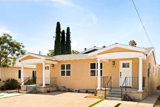 340 S Ave 56 in Los Angeles, CA - Building Photo - Building Photo