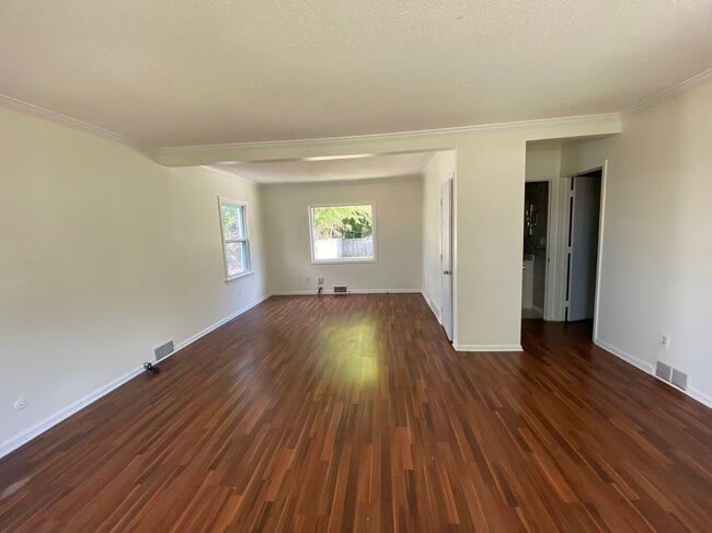 3928 Crary Dr in Toledo, OH - Building Photo - Building Photo