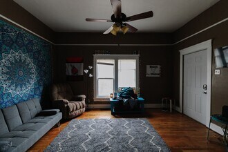 215 S College Ave in Muncie, IN - Building Photo - Building Photo