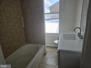 33 Jacoby St in Norristown, PA - Building Photo - Building Photo