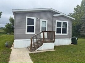 58 Bel-Aire Dr in Madison, WI - Building Photo