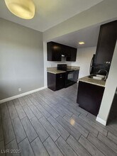 2626 Lynnwood St in Las Vegas, NV - Building Photo - Building Photo