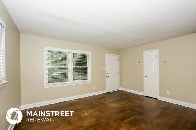 3630 Sargeant Dr in Charlotte, NC - Building Photo - Building Photo