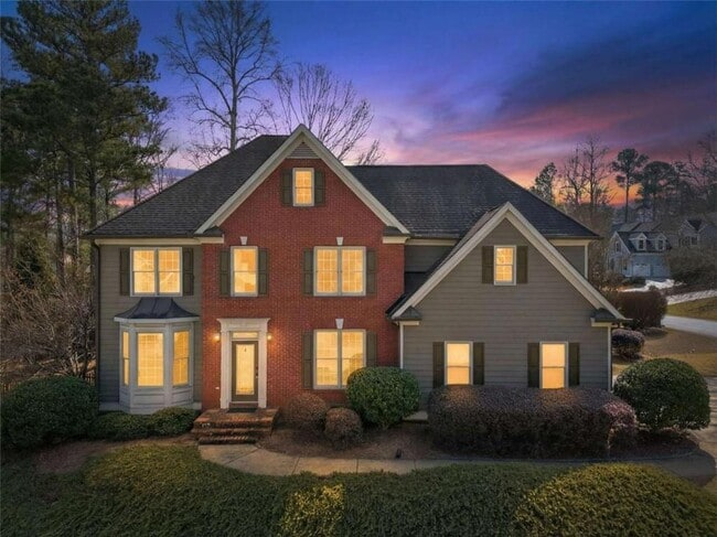 property at 1712 Kenbrook Ct NW