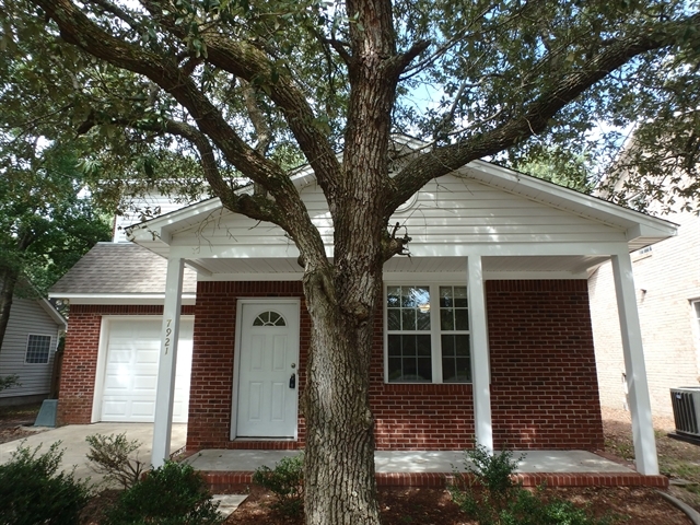 7921 Lilly Pond Ln in Wilmington, NC - Building Photo