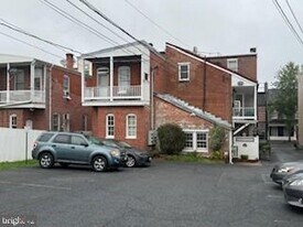 425 N Market St in Frederick, MD - Building Photo