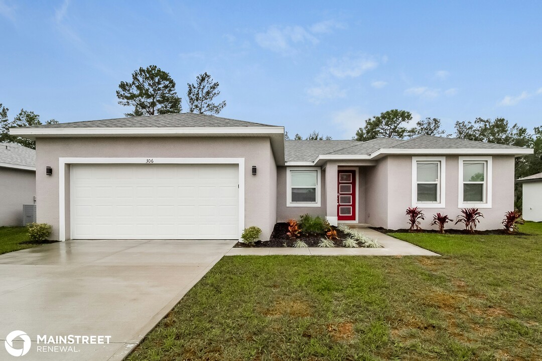 306 Fern Ct in Poinciana, FL - Foto de edificio