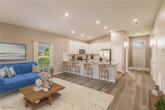 46 NE 4th St in Cape Coral, FL - Building Photo - Building Photo