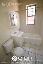 556 W Aldine Ave-Unit -Unit 2W in Chicago, IL - Building Photo - Building Photo