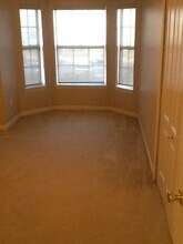 8911 Town Center Cir, Unit 205 in Upper Marlboro, MD - Foto de edificio - Building Photo