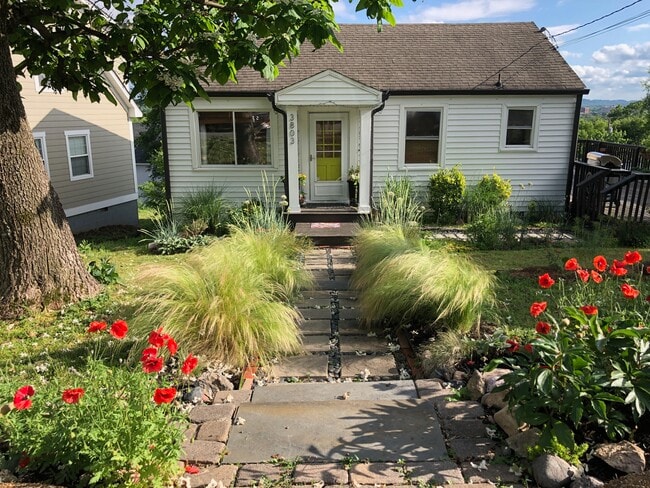 property at 3803 Lookout Dr