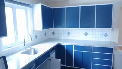 8518 4th Ave, Unit 2nd floor in North Bergen, NJ - Building Photo - Building Photo