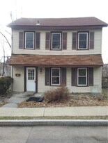 42 Maple St in Walden, NY - Building Photo