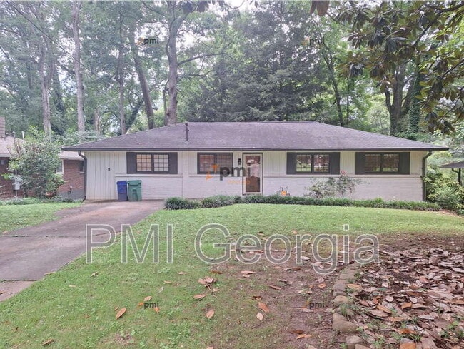 property at 812 Whelchel Dr