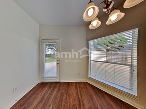 2036 Pembroke Bay Dr in League City, TX - Foto de edificio - Building Photo